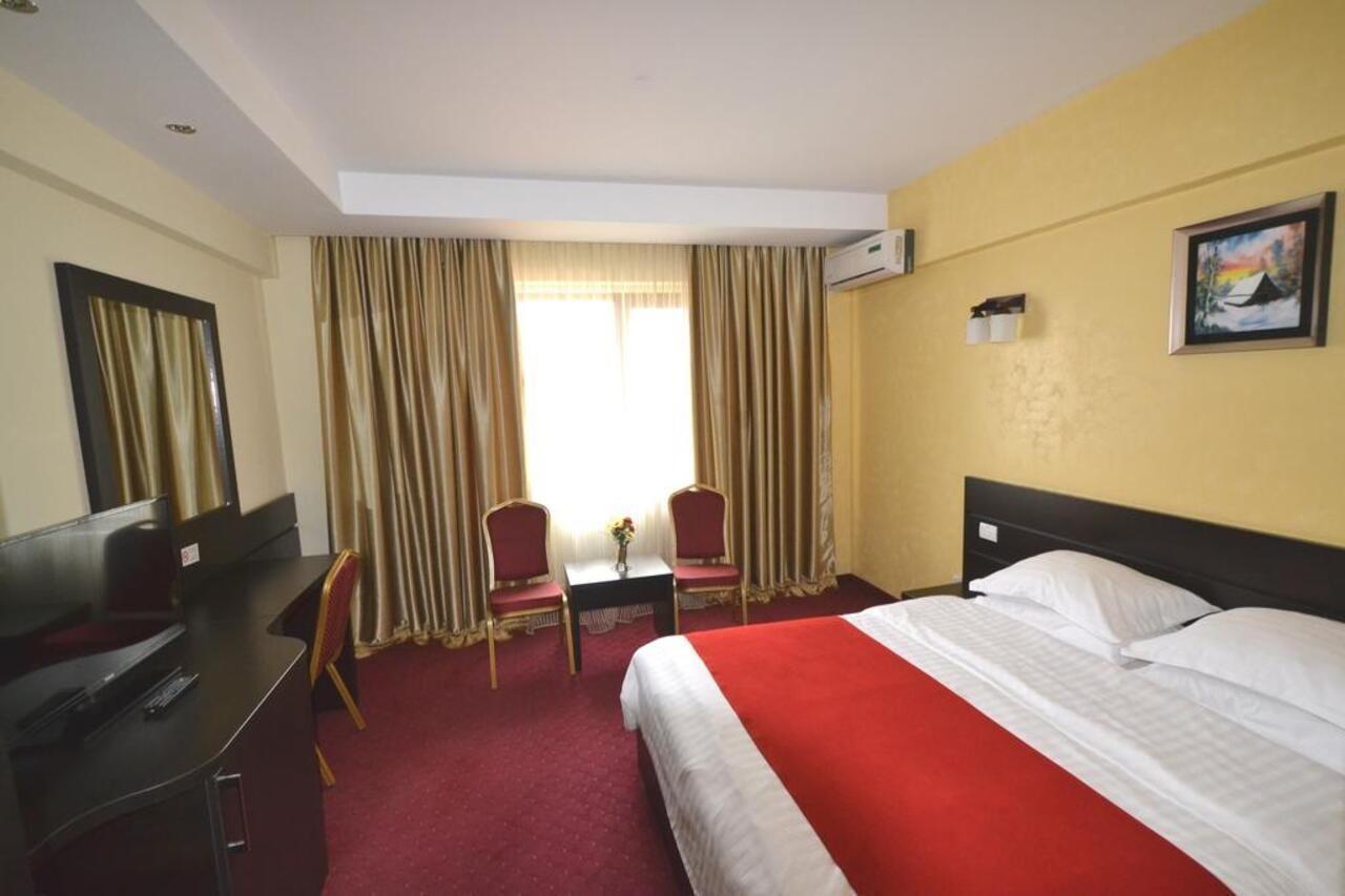 Hotel Ancor Bukarest Exteriör bild